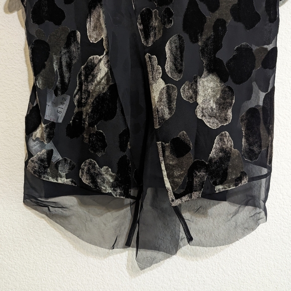 sacai 22-06142 T-shirt cotton Black- leopard Mix Media Blouse Top Size 3 EUC - Picture 5 of 8